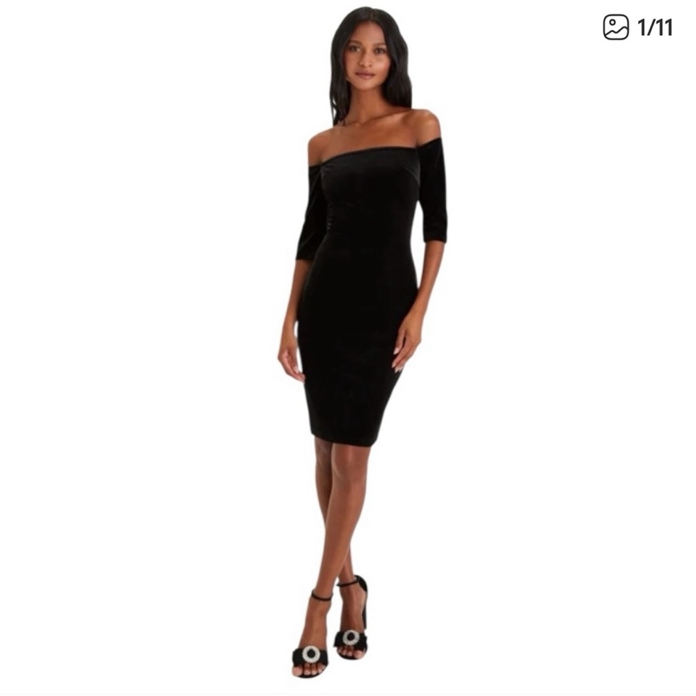 NWT LULU'S Girl Can't Help It Black Velvet Off Shoulder Dress Size L‎